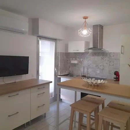 Apartment Super Proche Mer Antibes